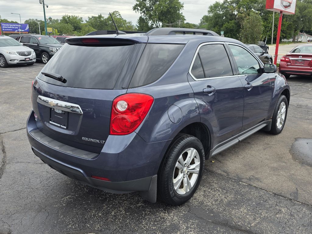Photo 5 of this CHEVROLET EQUINOX