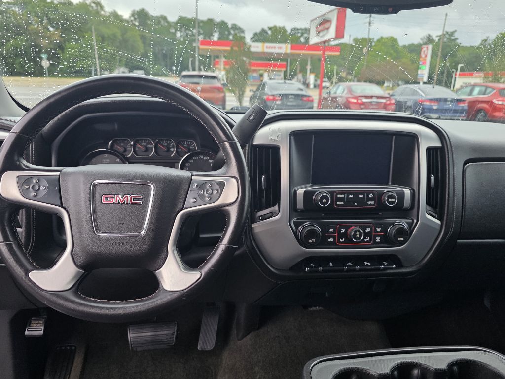 Photo 11 of this GMC SIERRA