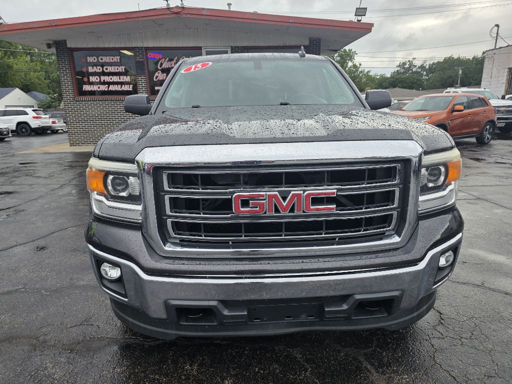 Photo 8 of this GMC SIERRA
