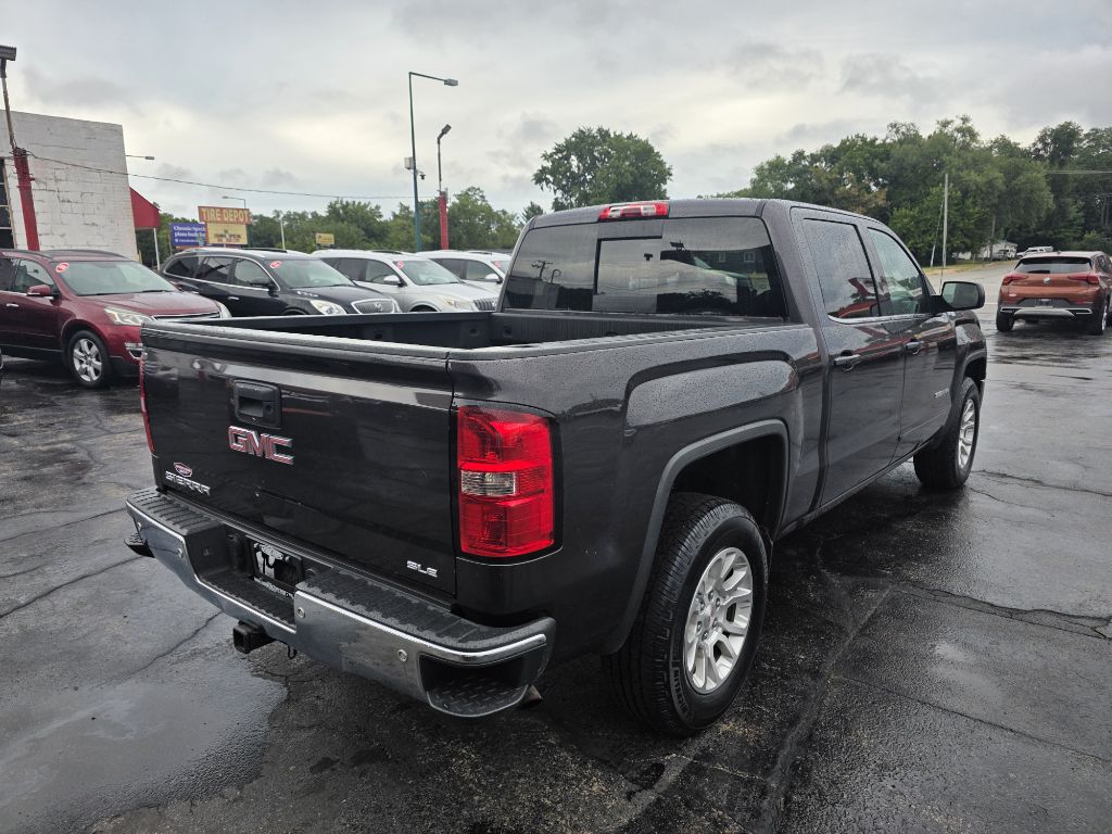 Photo 5 of this GMC SIERRA
