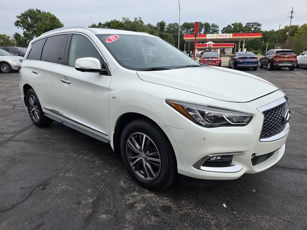 Photo 7 of this INFINITI QX60