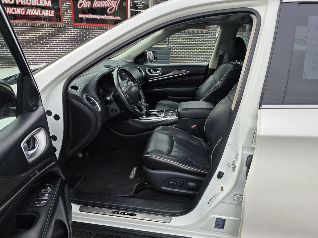 Photo 9 of this INFINITI QX60