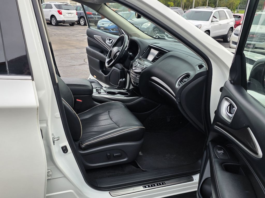 Photo 16 of this INFINITI QX60