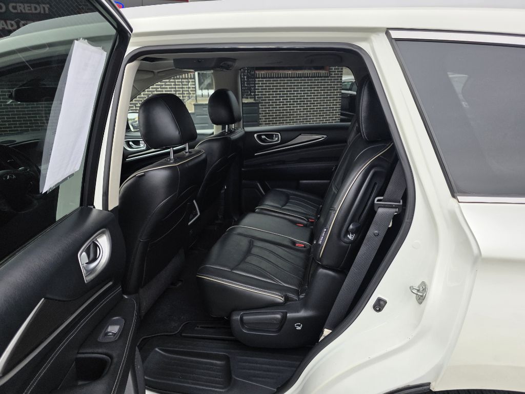 Photo 11 of this INFINITI QX60