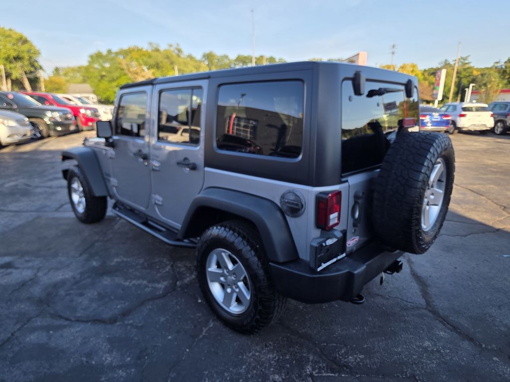 Photo 3 of this JEEP WRANGLER UNLIMI