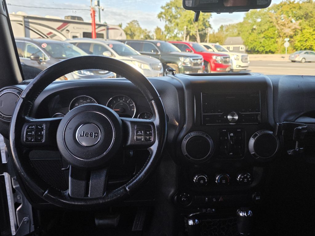 Photo 17 of this JEEP WRANGLER UNLIMI