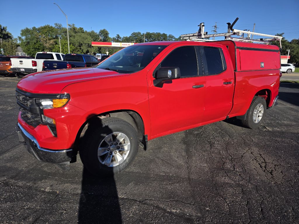 Photo 2 of this CHEVROLET SILVERADO 1500