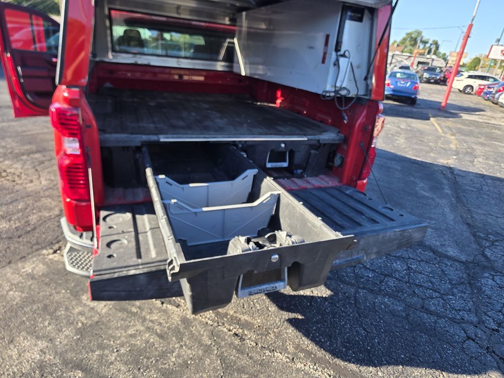 Photo 17 of this CHEVROLET SILVERADO 1500