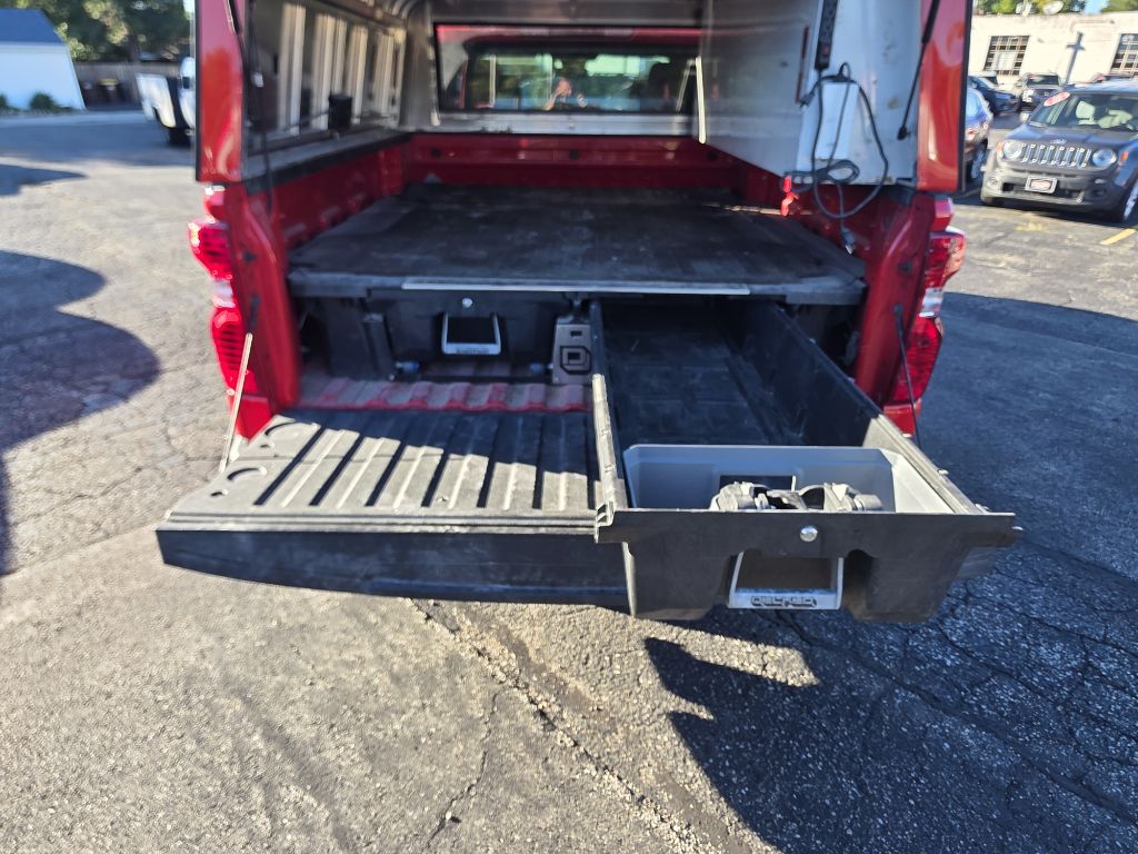 Photo 18 of this CHEVROLET SILVERADO 1500