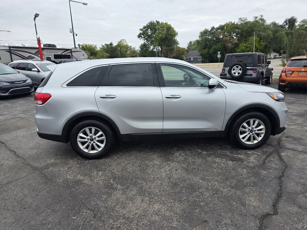 Photo 7 of this KIA SORENTO