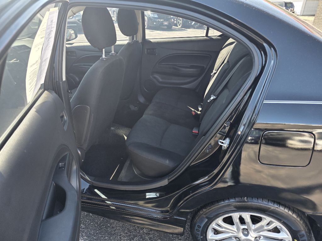 Photo 8 of this MITSUBISHI MIRAGE