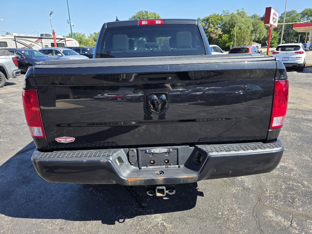 Photo 4 of this RAM 1500