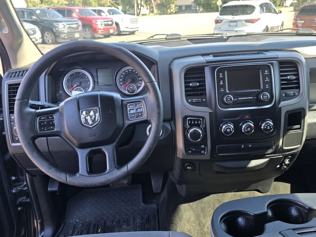 Photo 11 of this RAM 1500