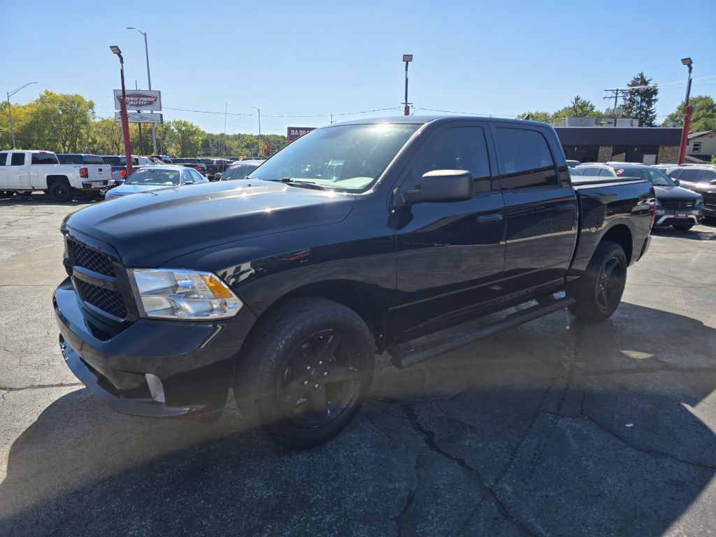Photo 2 of this RAM 1500