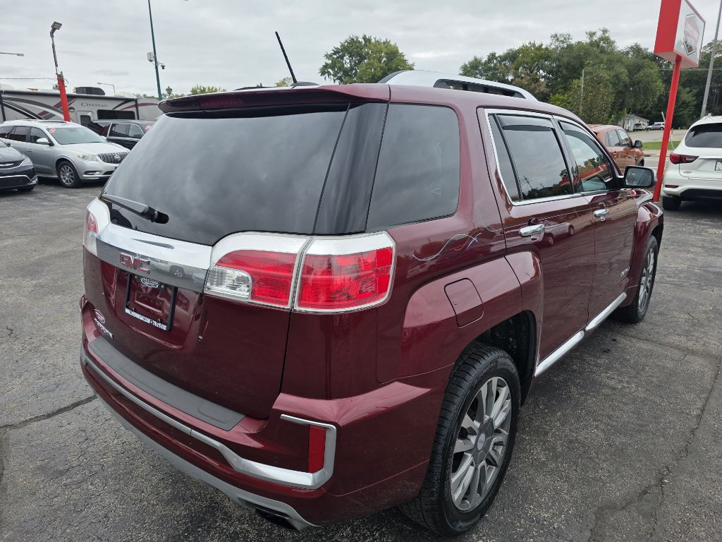 Photo 5 of this GMC TERRAIN