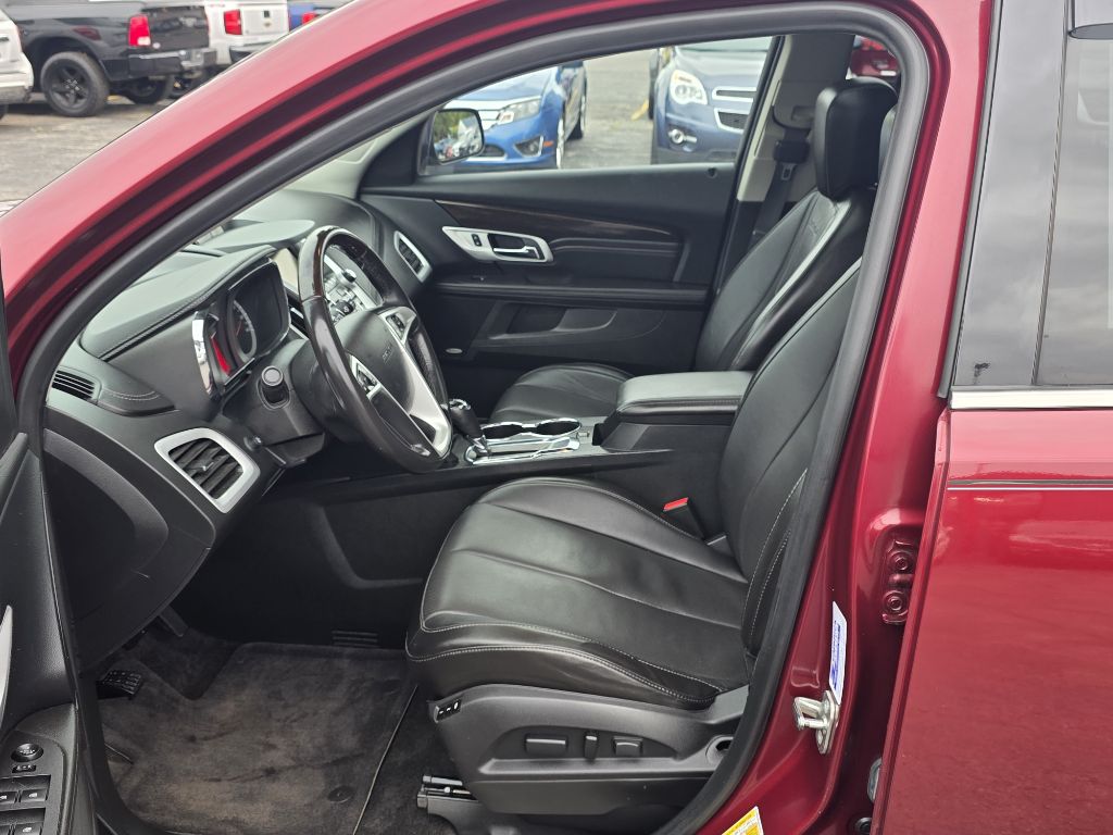 Photo 9 of this GMC TERRAIN