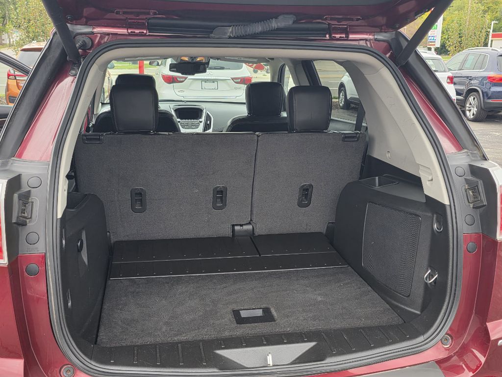 Photo 12 of this GMC TERRAIN