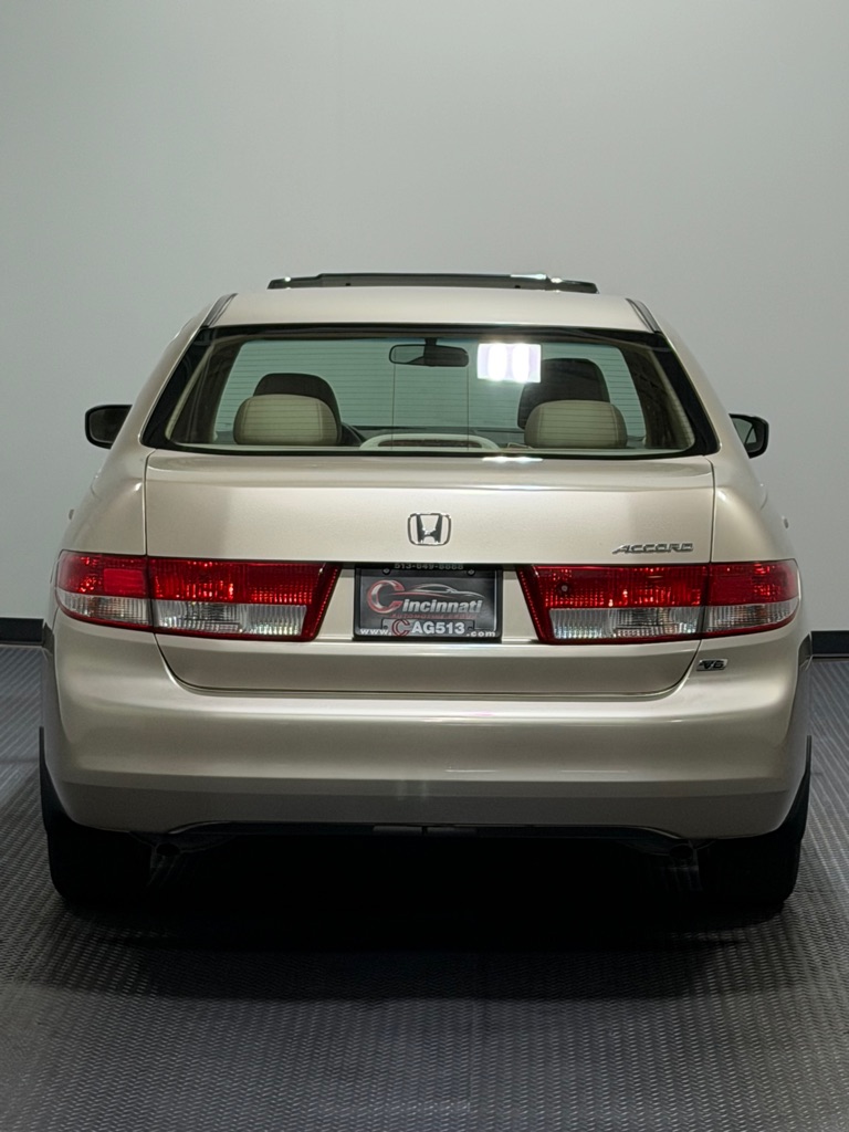 Photo 6 of this HONDA ACCORD
