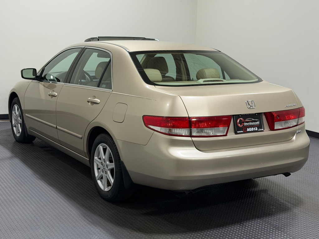 Photo 7 of this HONDA ACCORD