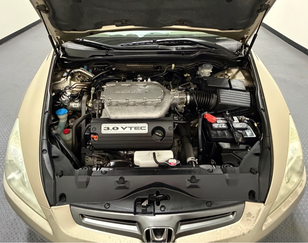 Photo 17 of this HONDA ACCORD