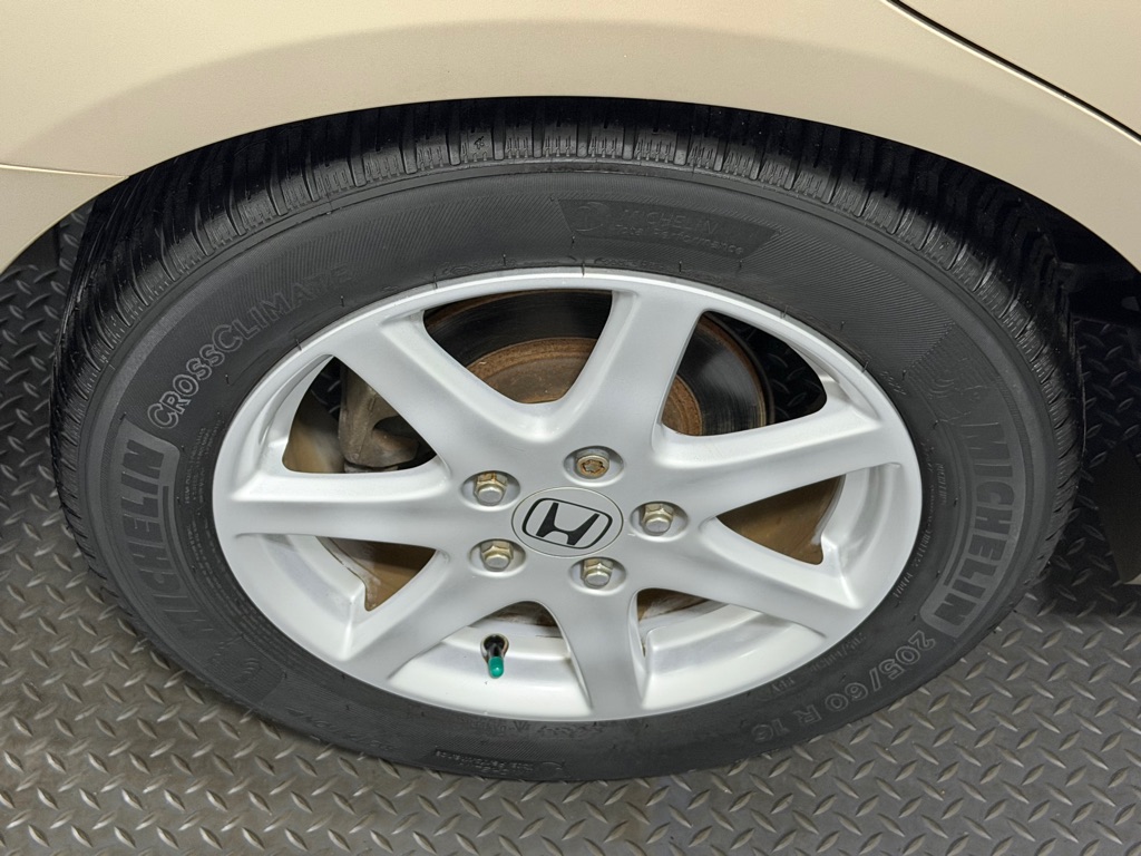 Photo 19 of this HONDA ACCORD