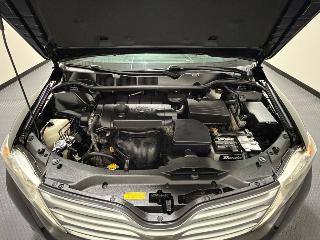 Photo 15 of this TOYOTA VENZA