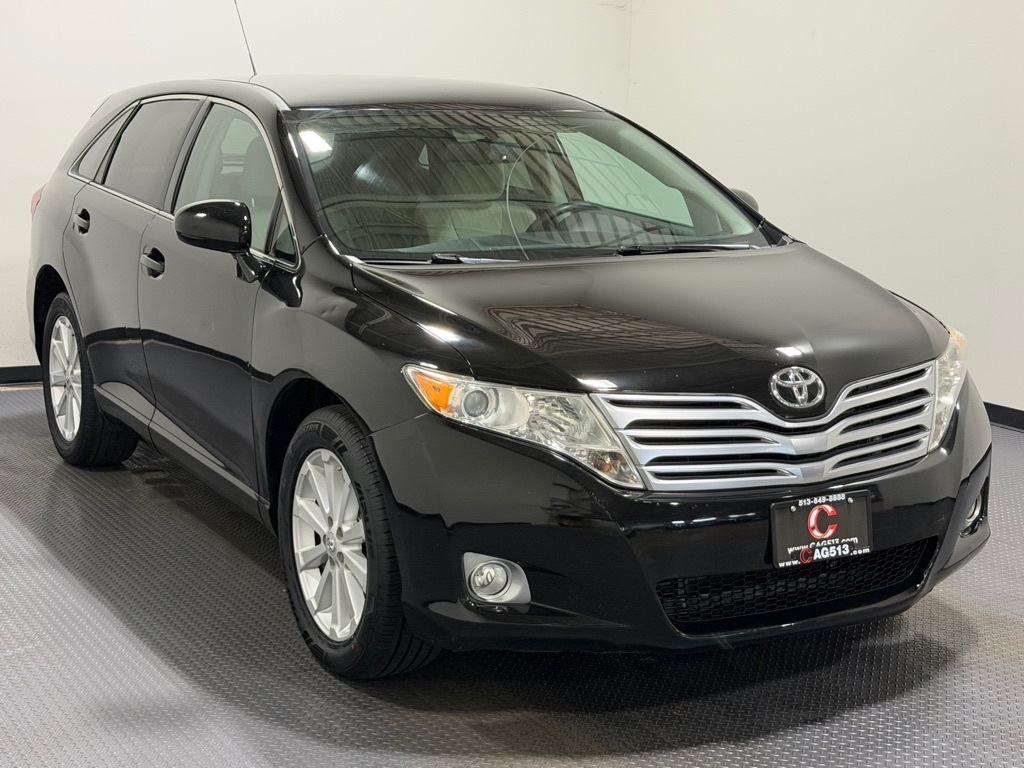 Photo 3 of this TOYOTA VENZA