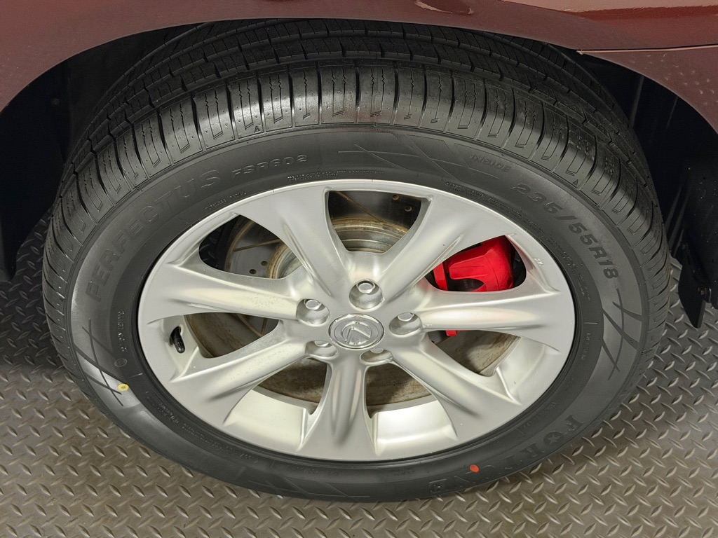 Photo 18 of this LEXUS RX