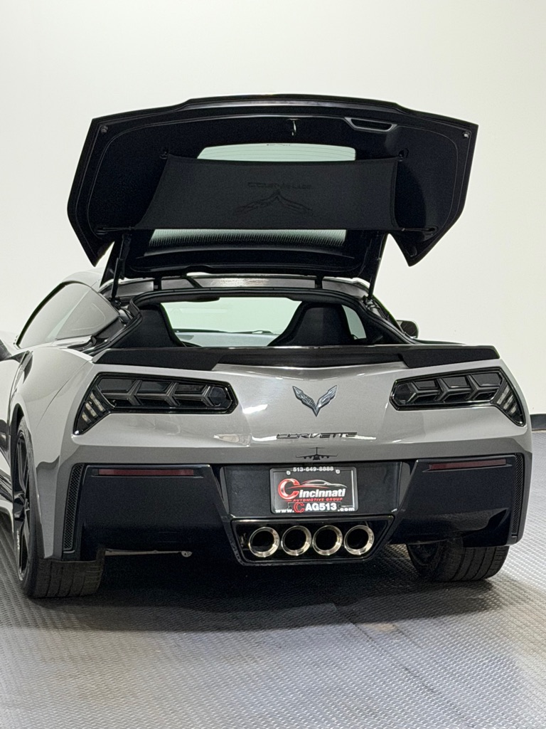 Photo 10 of this CHEVROLET CORVETTE