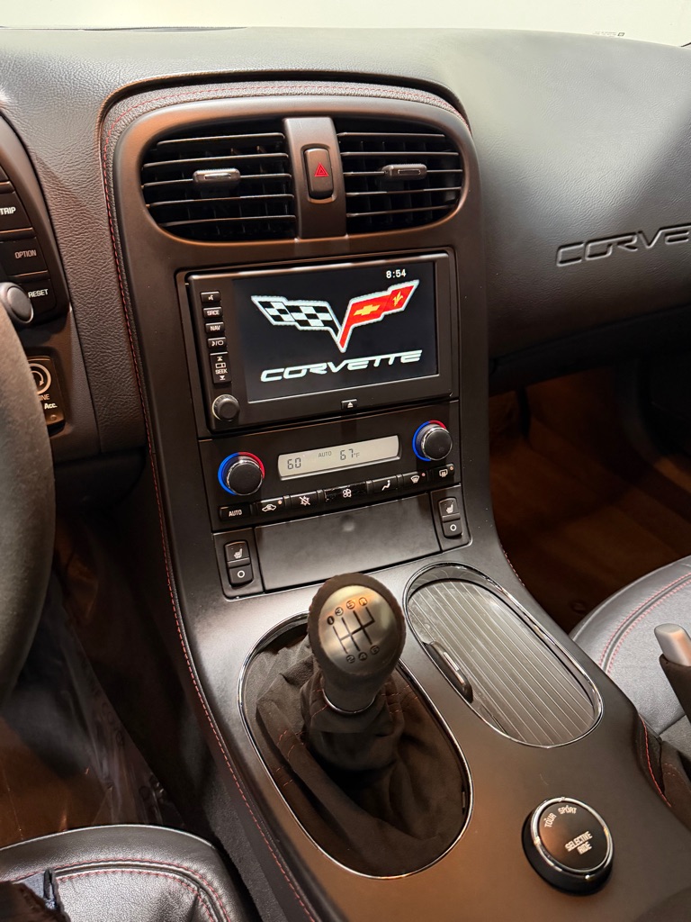 Photo 12 of this CHEVROLET CORVETTE