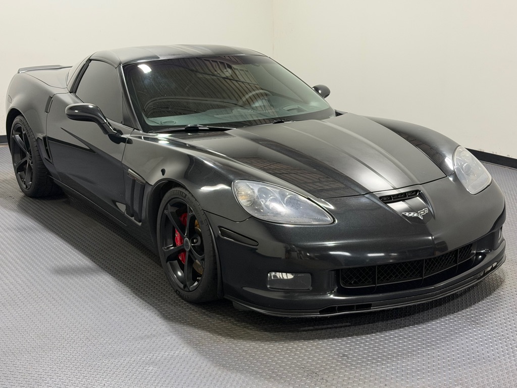 Photo 4 of this CHEVROLET CORVETTE