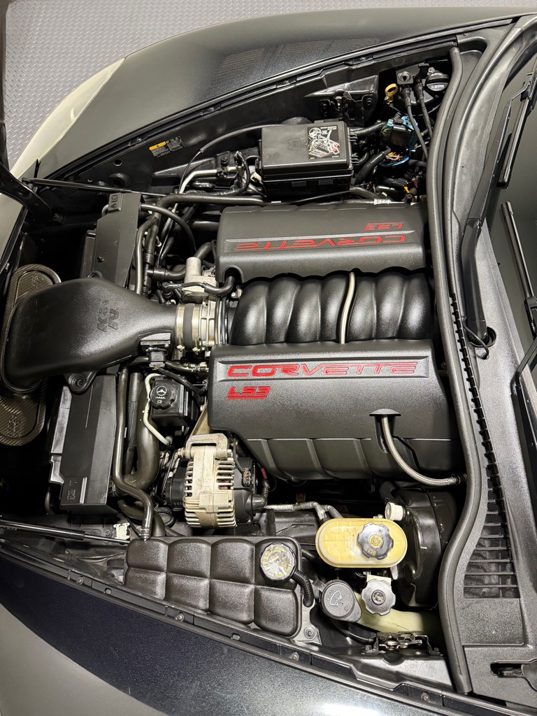 Photo 14 of this CHEVROLET CORVETTE