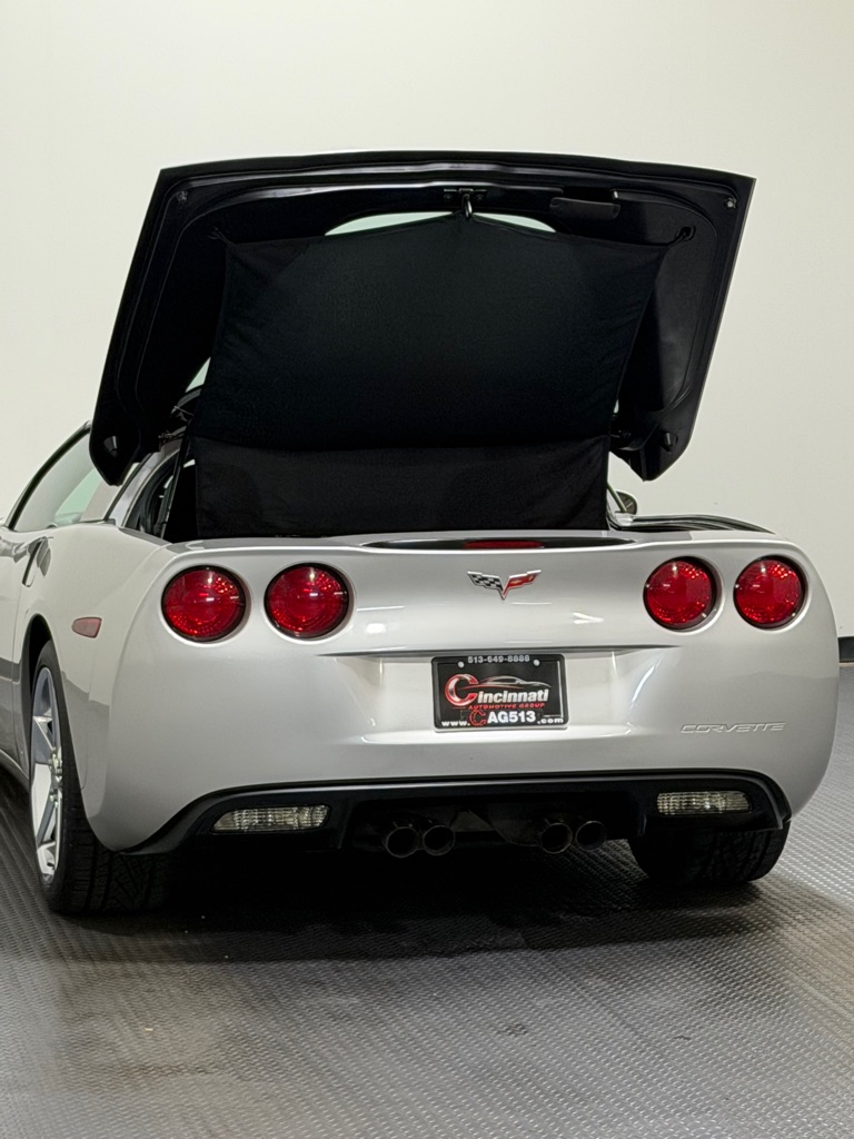 Photo 10 of this CHEVROLET CORVETTE
