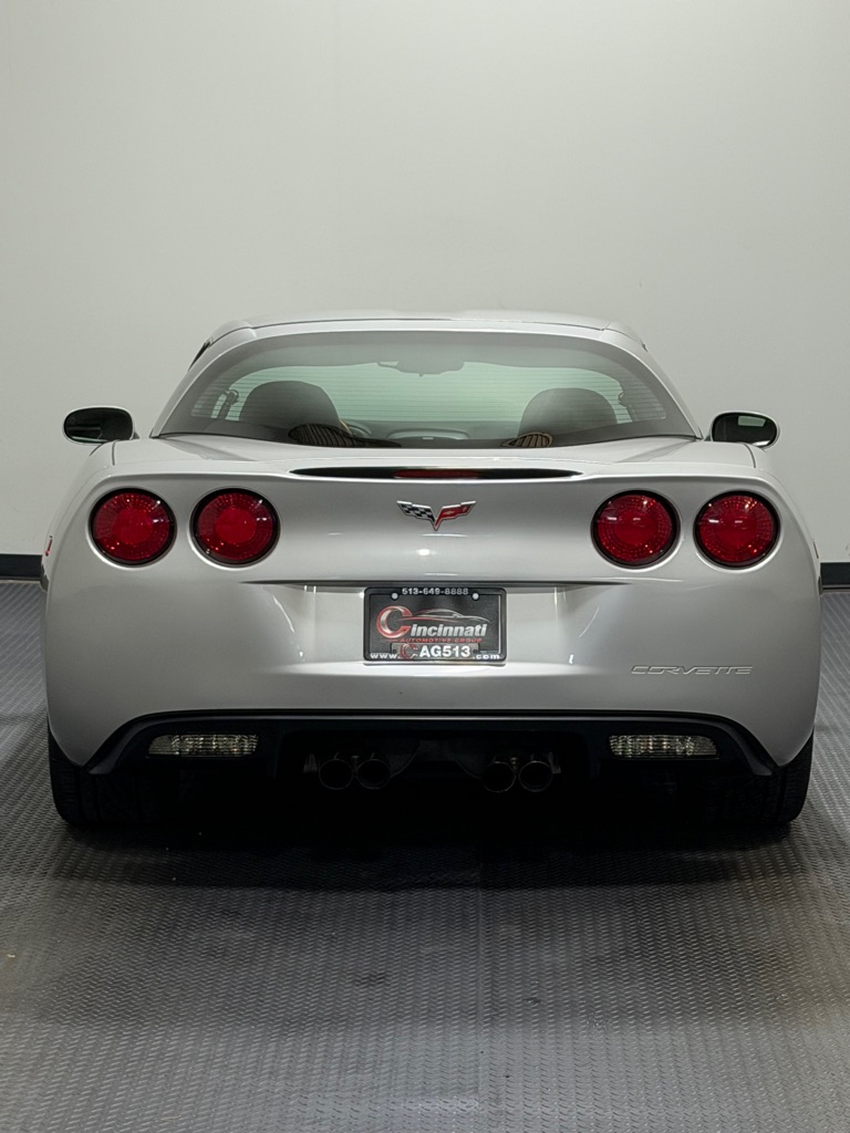Photo 6 of this CHEVROLET CORVETTE