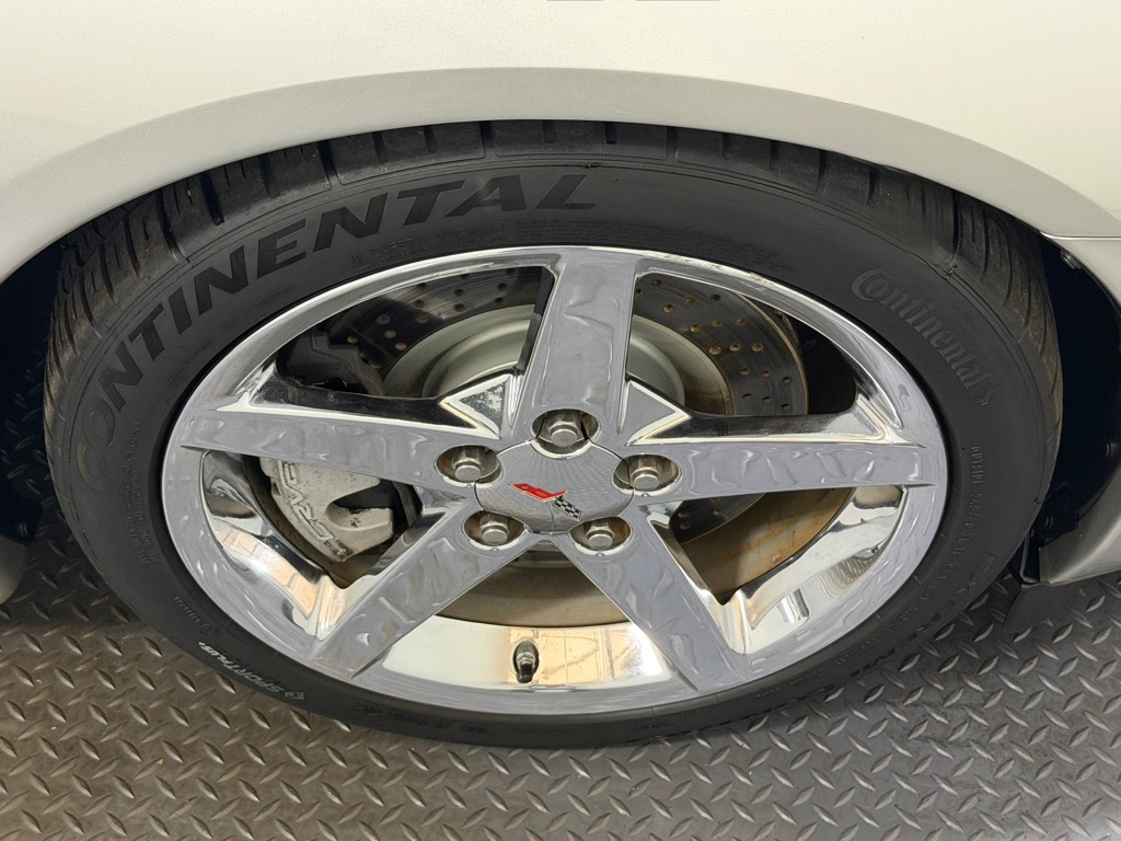 Photo 15 of this CHEVROLET CORVETTE