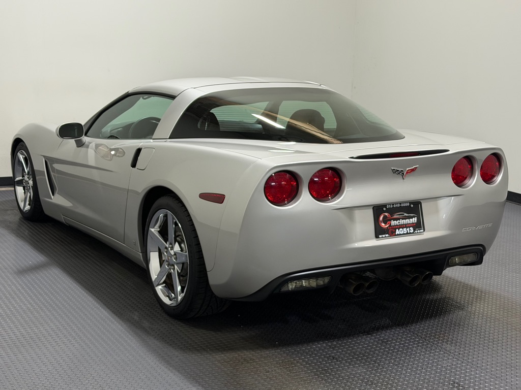 Photo 7 of this CHEVROLET CORVETTE