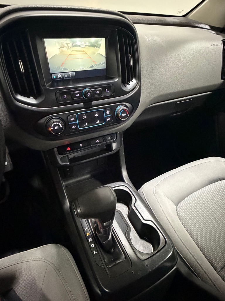 Photo 13 of this CHEVROLET COLORADO