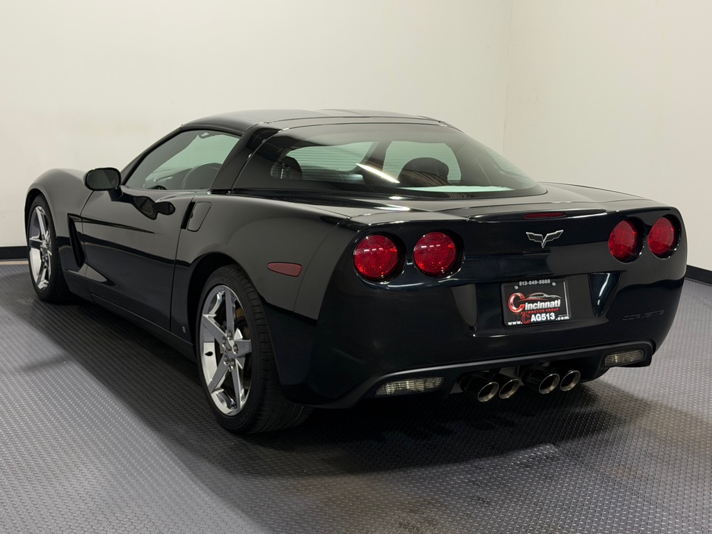 Photo 6 of this CHEVROLET CORVETTE