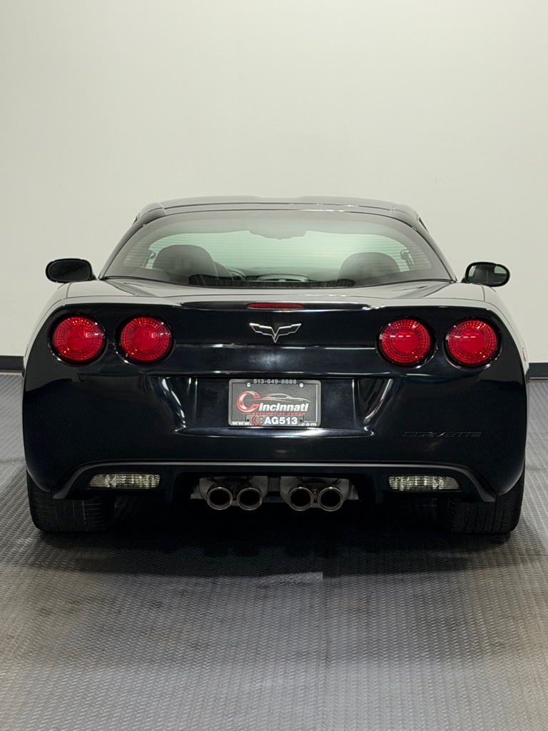 Photo 5 of this CHEVROLET CORVETTE