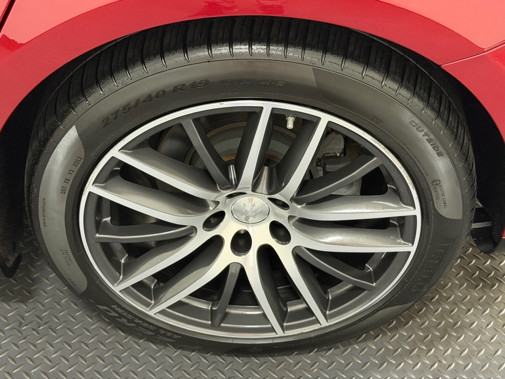 Photo 20 of this MASERATI GHIBLI