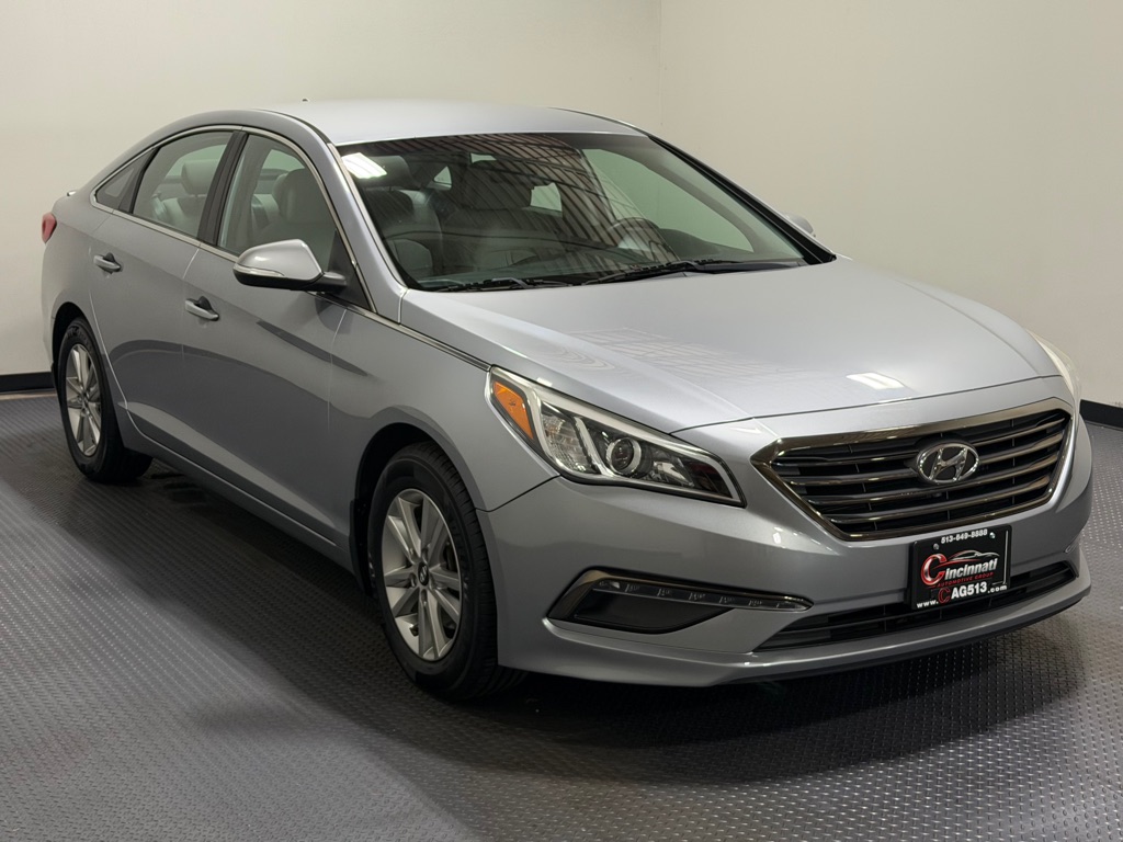 Photo 4 of this HYUNDAI SONATA