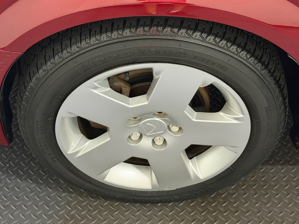 Photo 21 of this SATURN AURA