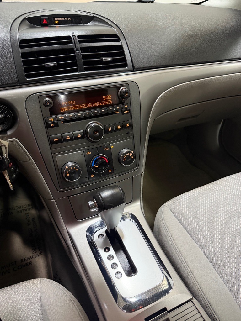 Photo 13 of this SATURN AURA
