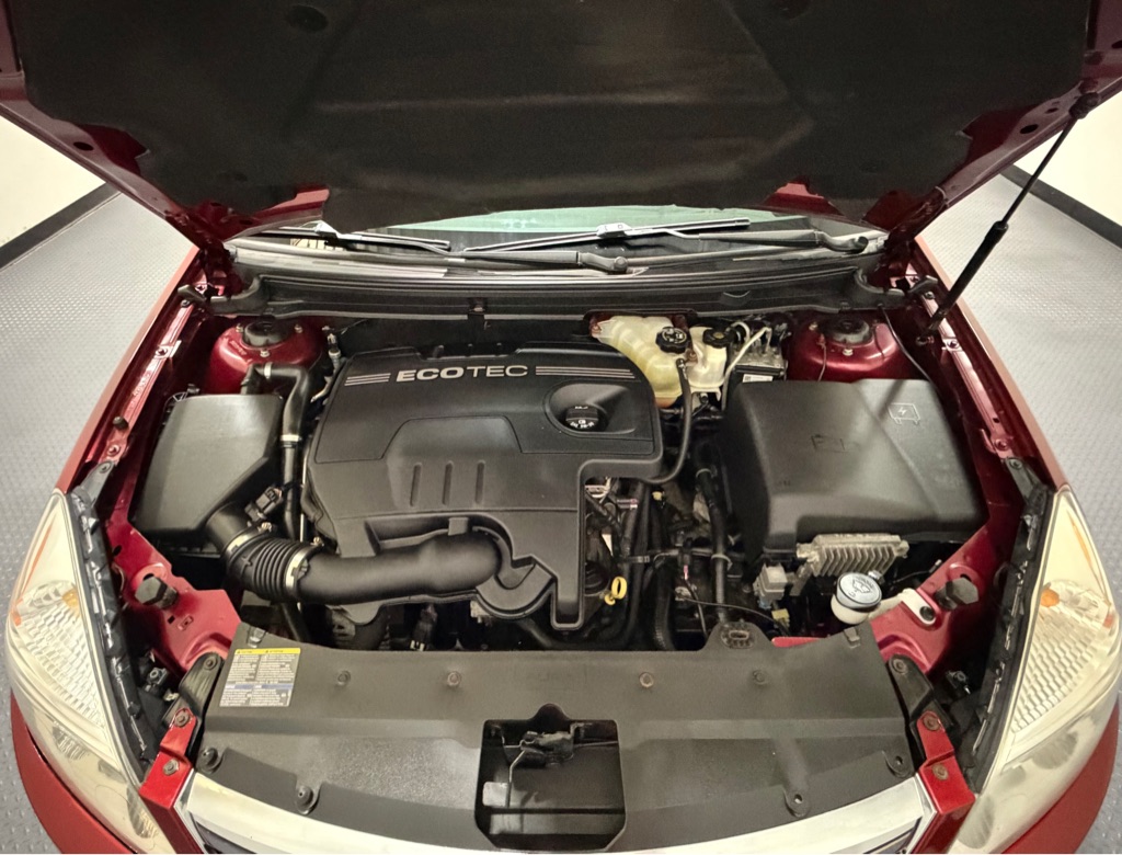 Photo 16 of this SATURN AURA