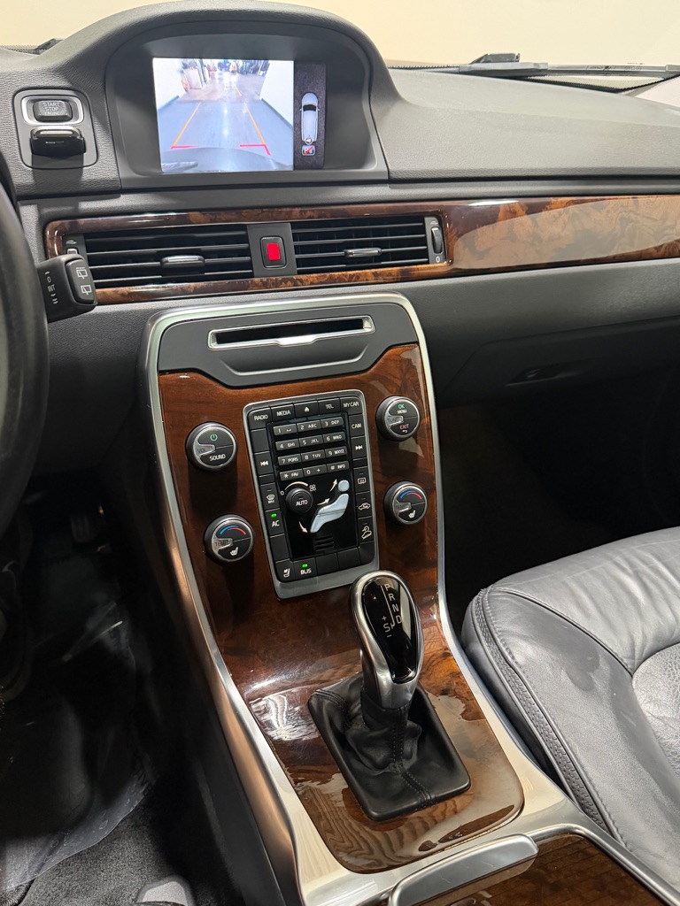 Photo 13 of this VOLVO XC70