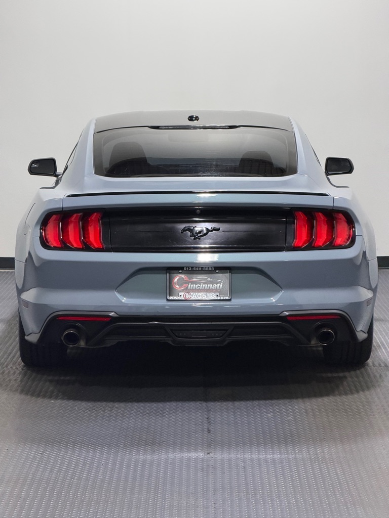 Photo 6 of this FORD MUSTANG
