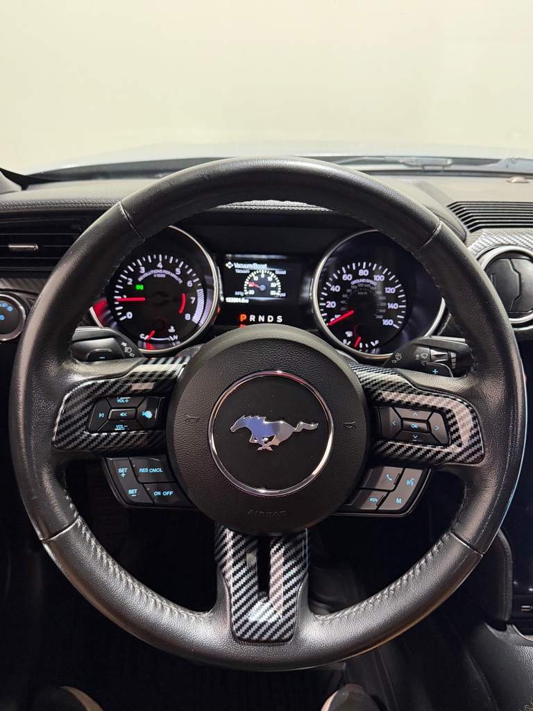 Photo 15 of this FORD MUSTANG