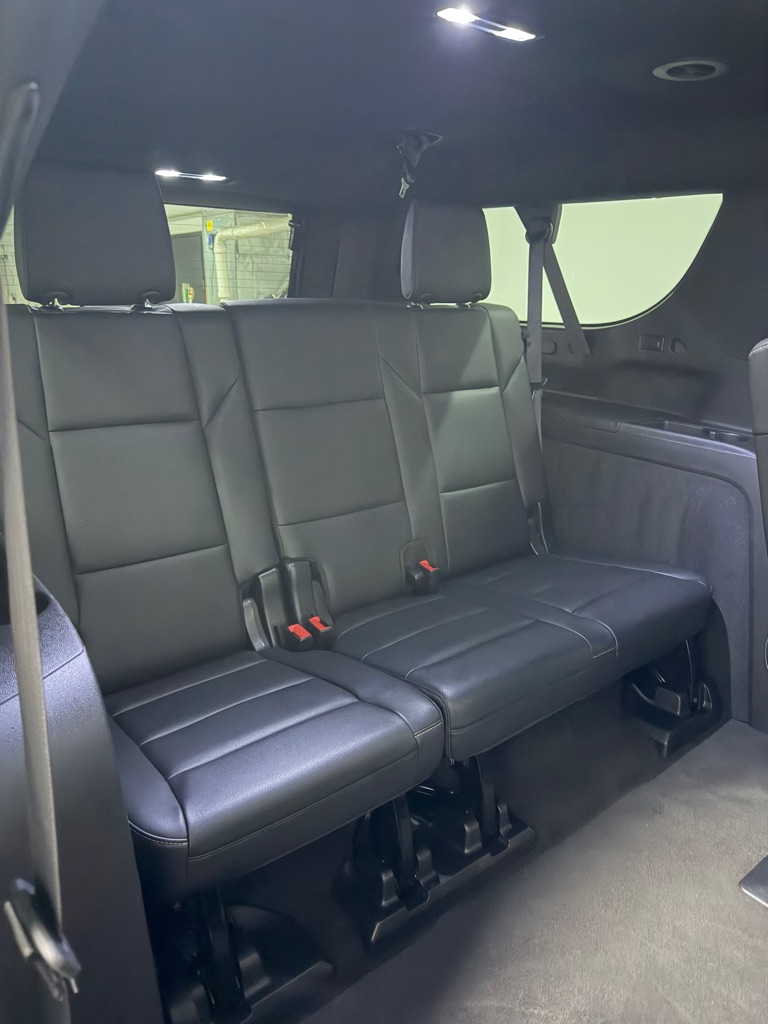 Photo 10 of this CADILLAC ESCALADE