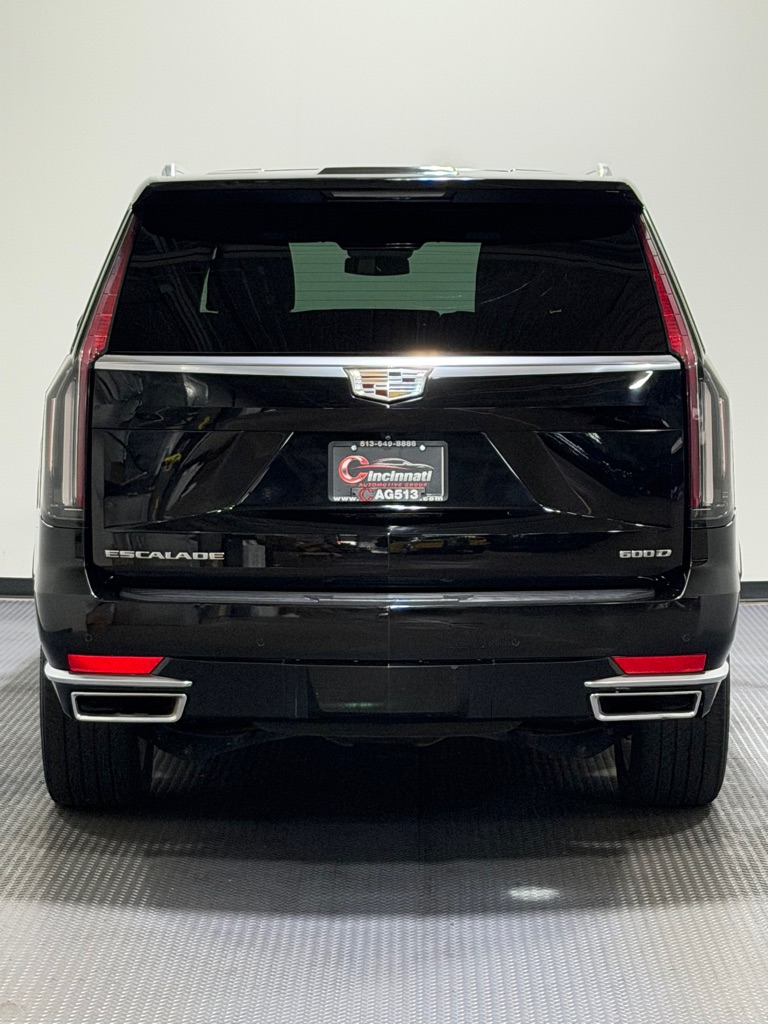 Photo 6 of this CADILLAC ESCALADE