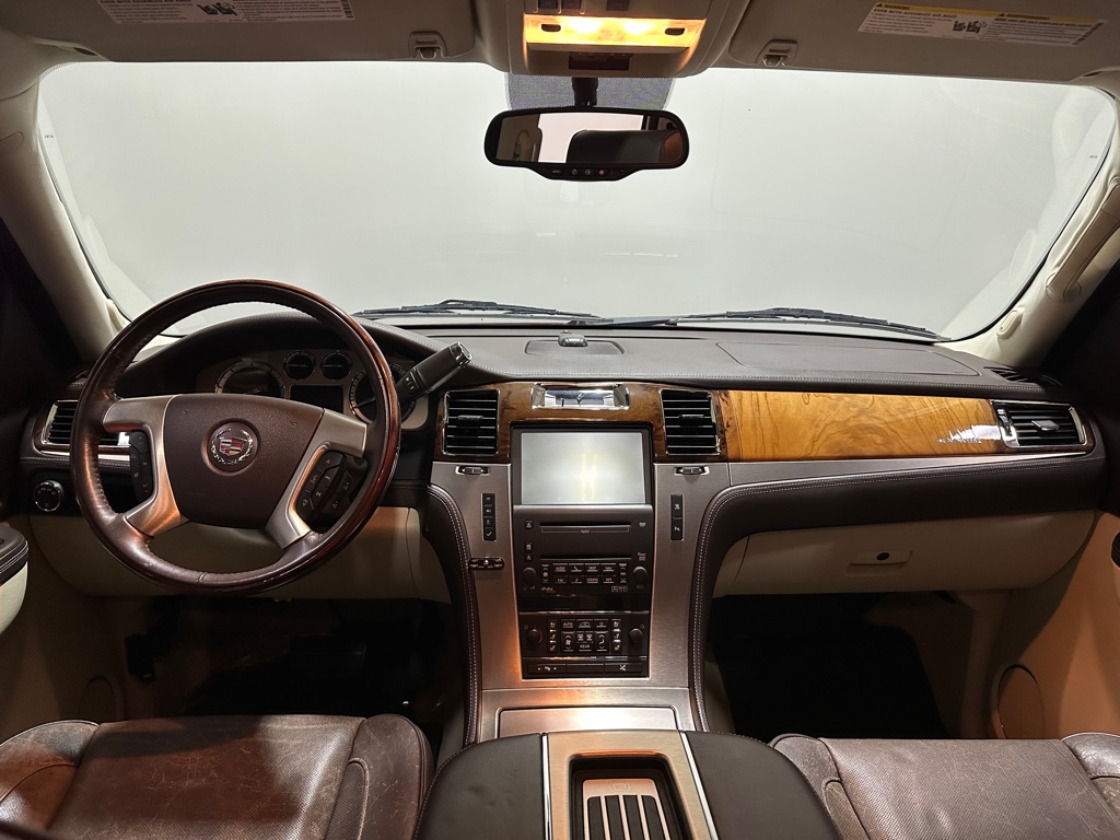 Photo 18 of this CADILLAC ESCALADE